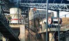 一小時(shí)產(chǎn)100立方鵝卵石制砂機(jī)多少錢(qián)